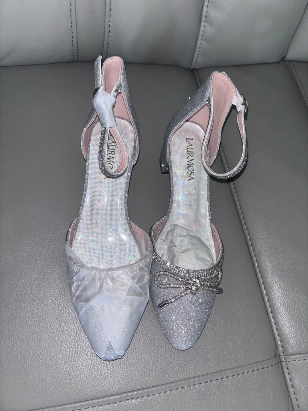 Laurmosa Girl’s Closed Toe Glitter Low Heel Shoes Size 5MT NEW